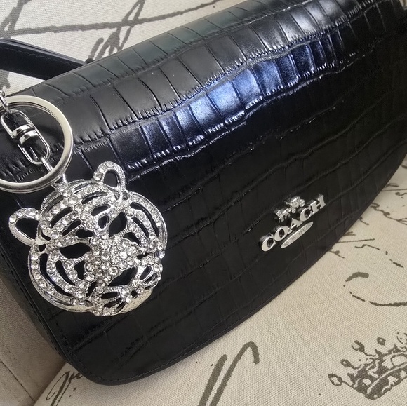 Meet your Posher, Cheri - Picture 9 of 16